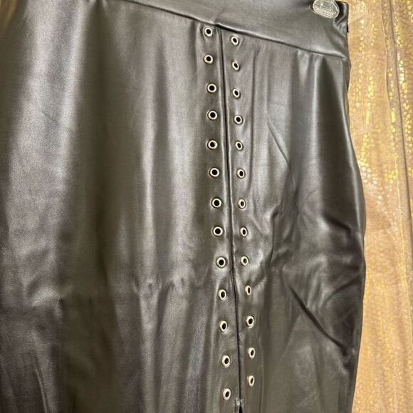 Andrea Sexy Goth Black Faux Leather Lace Up Bodycon Skirt Large - Picture 7 of 7